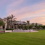 Aws Holiday Homes - Indulge In Elegance