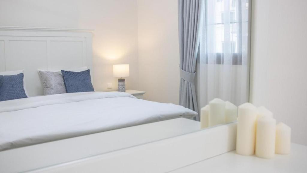 Apartment Aws Homes - Indulge In Elegance *